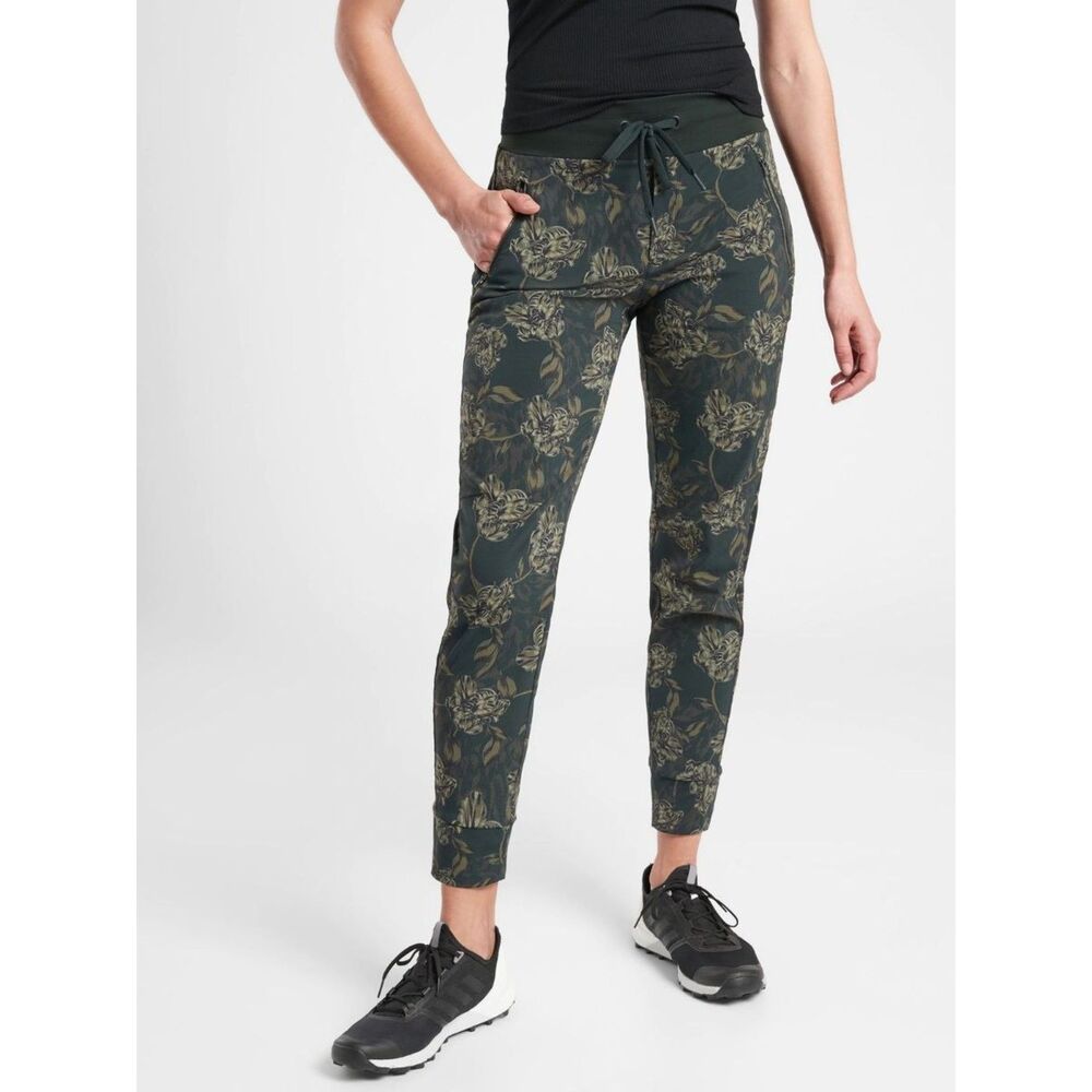 Athleta Trekkie North Printed Joggers Women’s Active Green Floral Pants Size 6